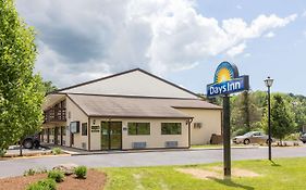 Days Inn Athens Oh 2*